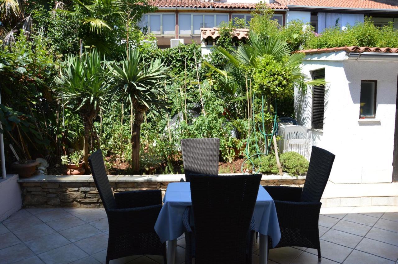 Apartments Zita Porec Exterior photo